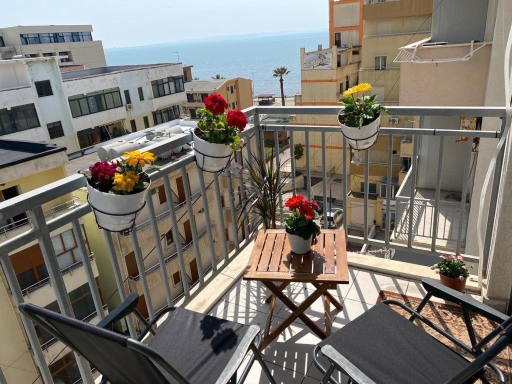 Gold Key Apartments, Durres Beach Bagian luar foto