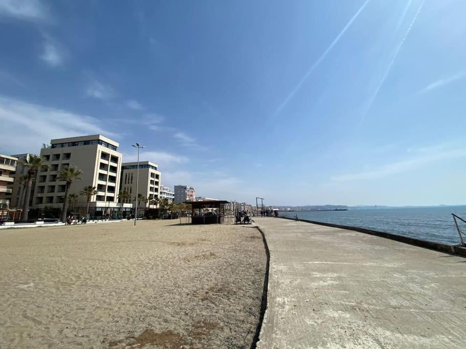 Gold Key Apartments, Durres Beach Bagian luar foto
