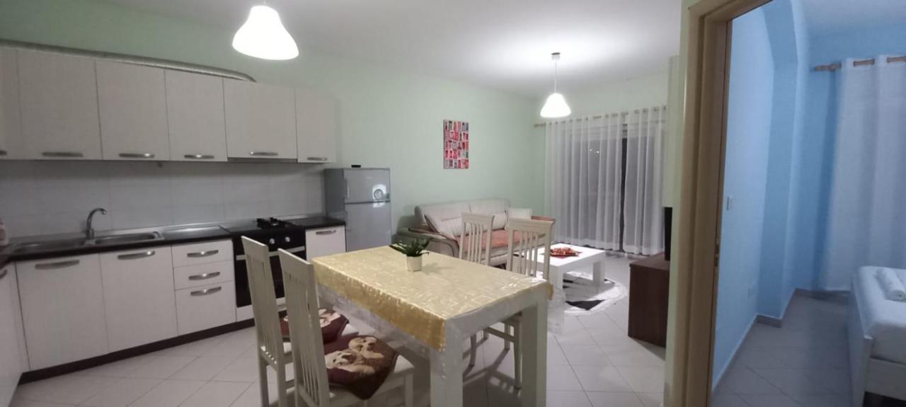 Gold Key Apartments, Durres Beach Bagian luar foto