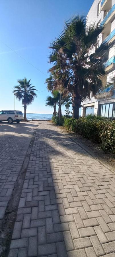 Gold Key Apartments, Durres Beach Bagian luar foto
